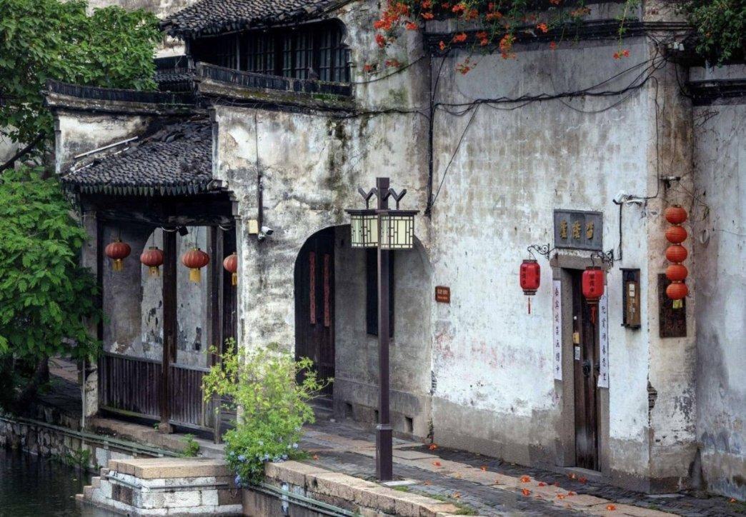 逃离亚洲丛林
